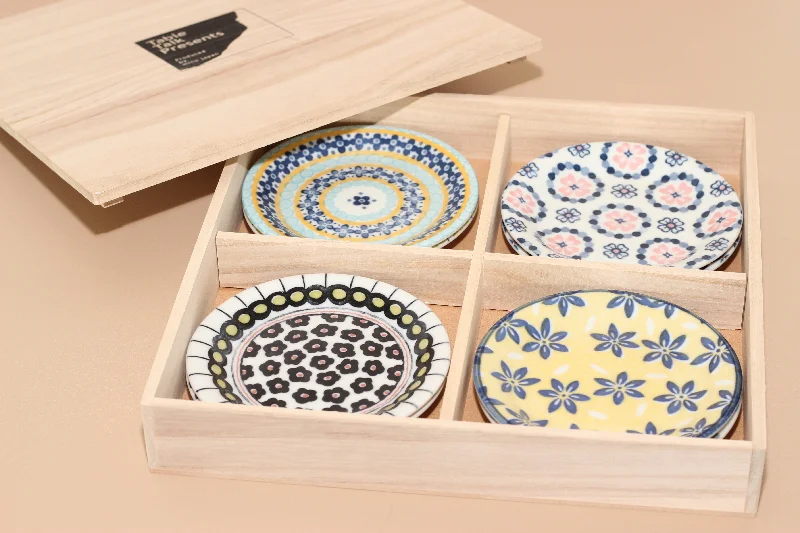 traditional dinner plates-Table Talk Presents | Tile Plates Box (Set of 8)