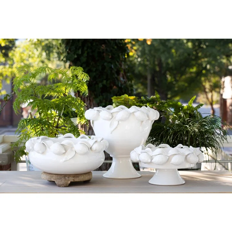 disposable paper dinner plates-Limoni White Figural Centerpiece