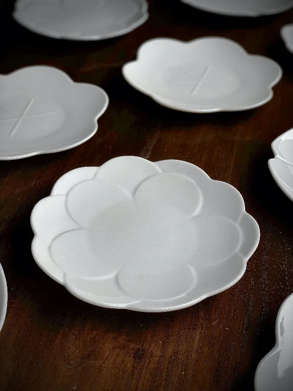 custom dinnerware for parties-Tenjiku Peony Plate